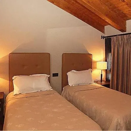 Restaurante Revestido מלון