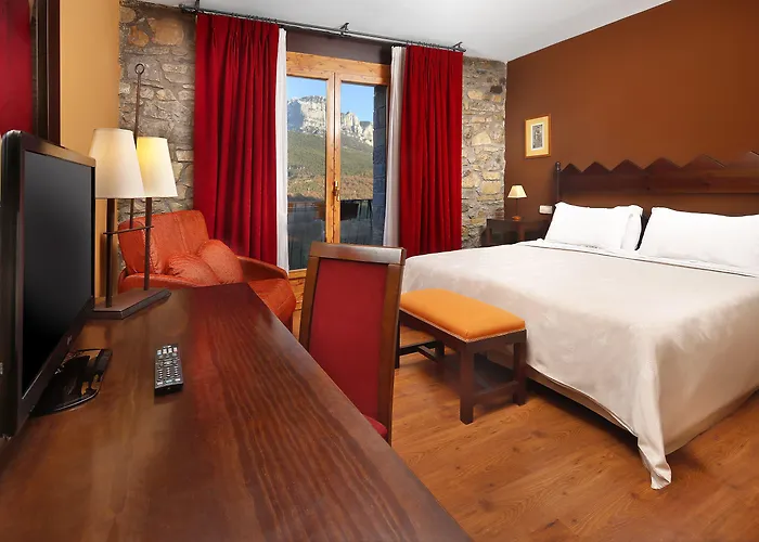 Hotel Restaurante Revestido 3*